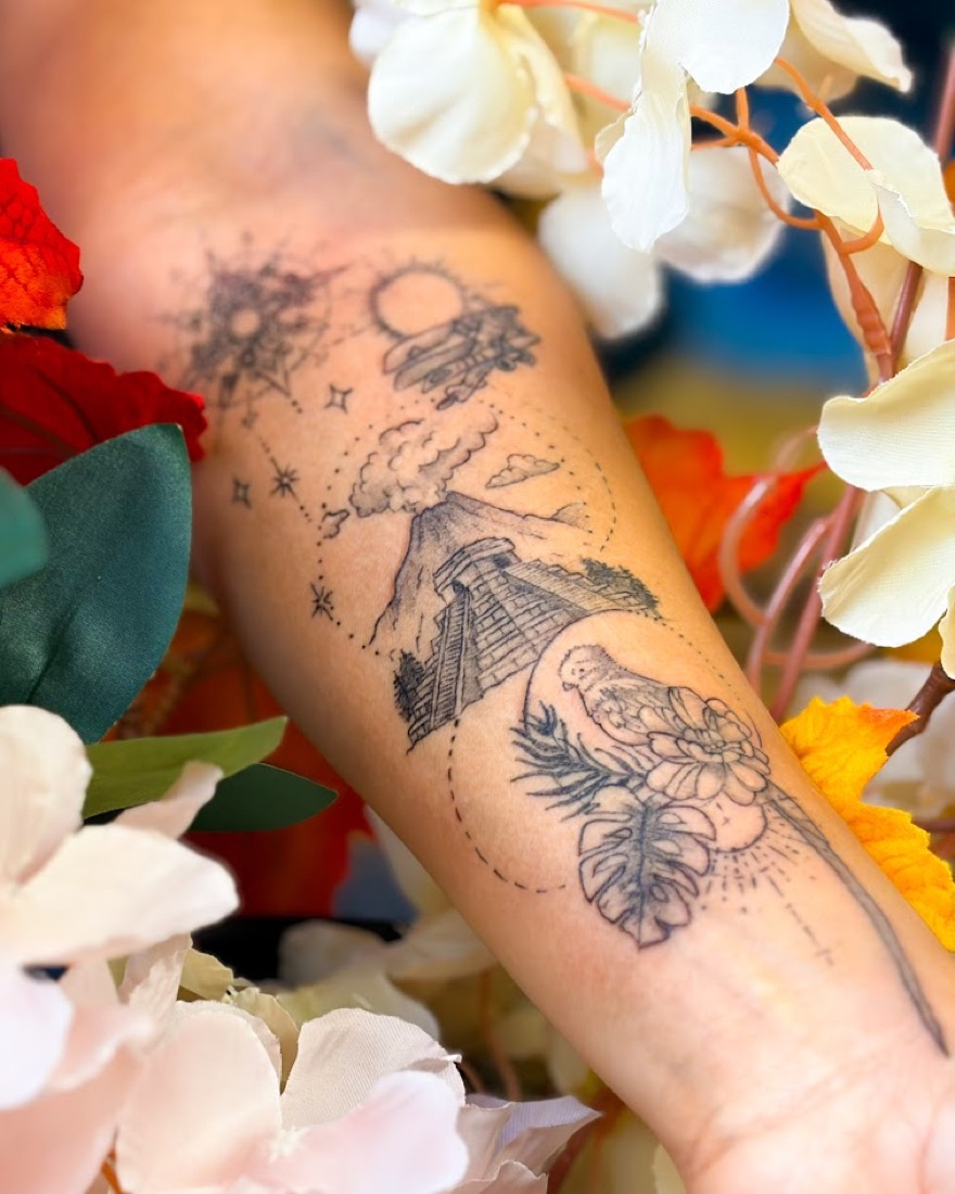 Tatouage Voyage réalisé par Erika, Phanpy Ink, Villefranche-sur-Saône